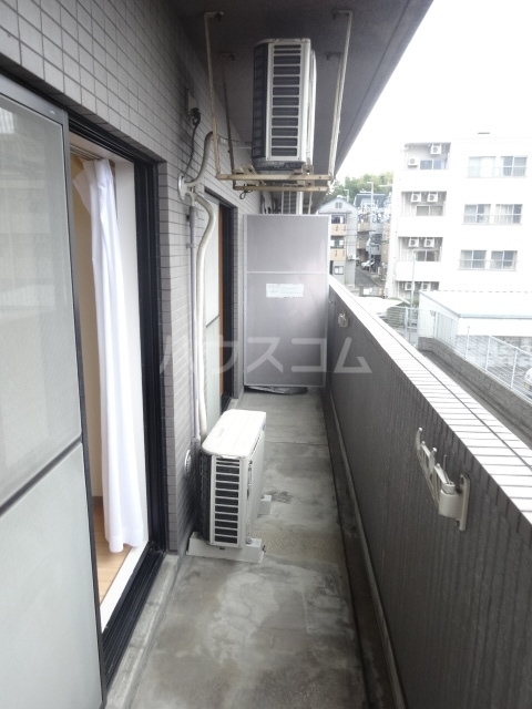 19/29 バルコニー
