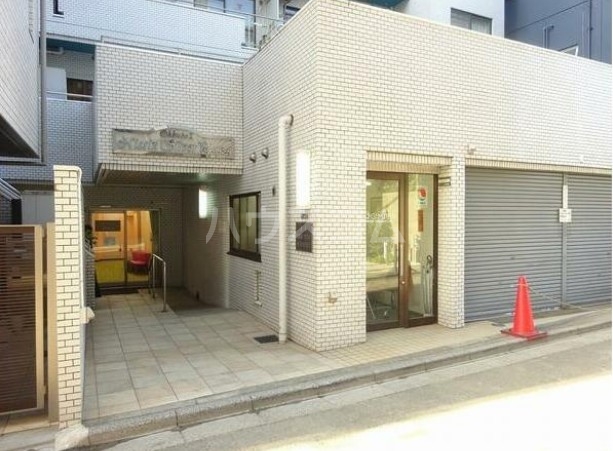 2/6 エントランス