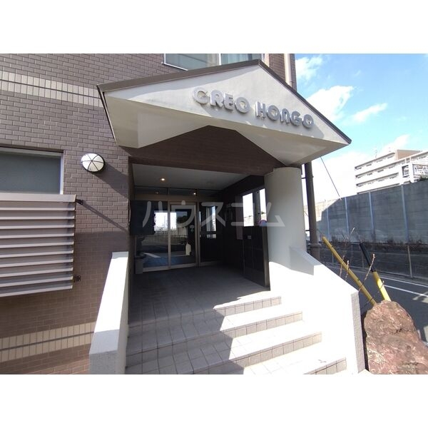 14/22 エントランス