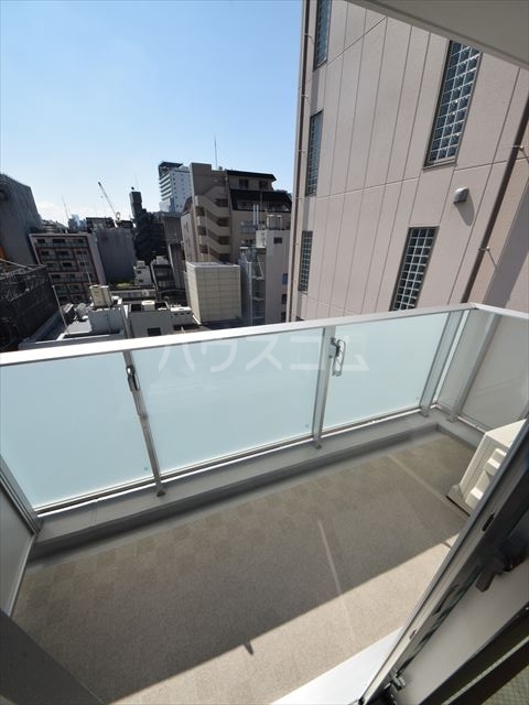 19/30 バルコニー