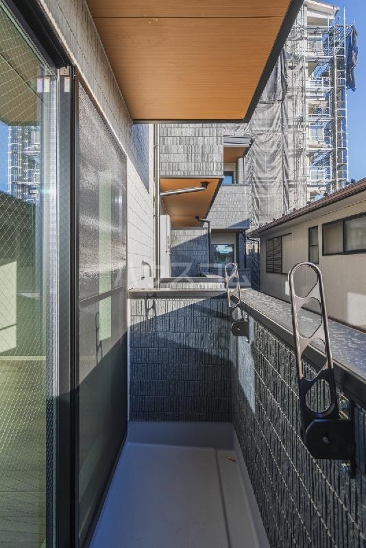 13/25 バルコニー