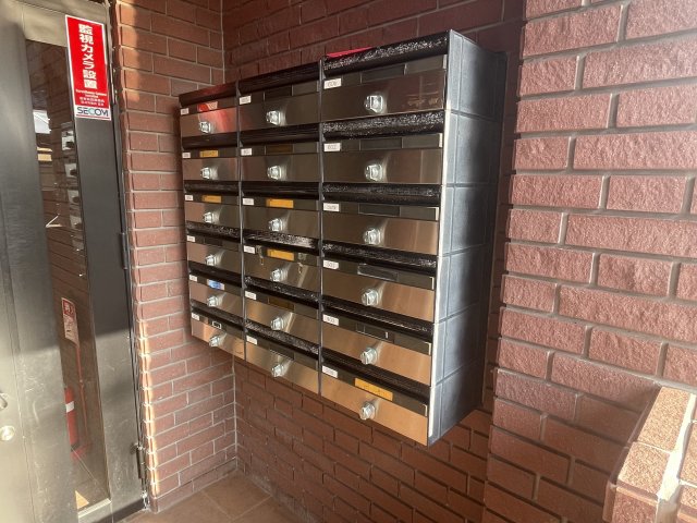 15/25 エントランス