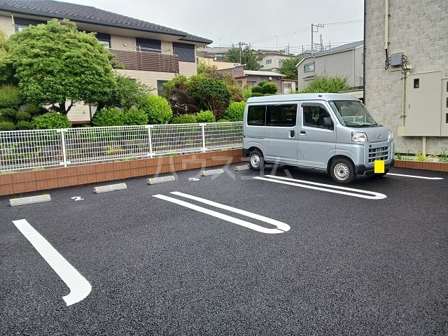 14/20 駐車場