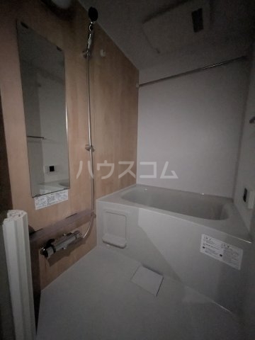 13/30 浴室