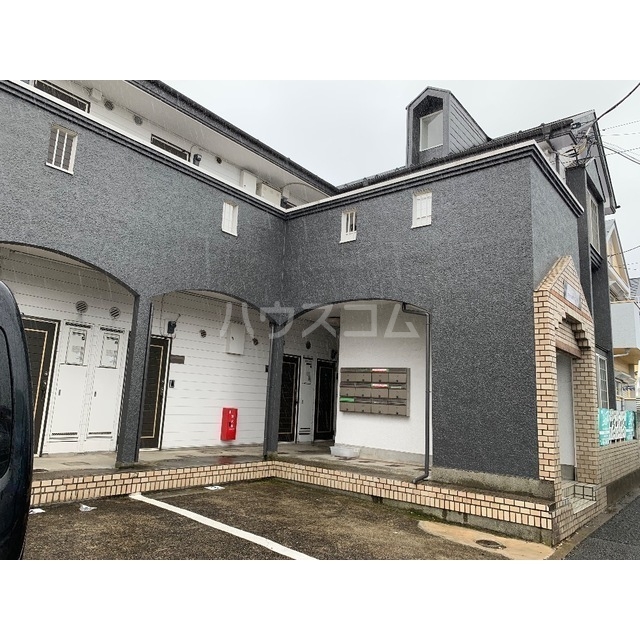 22/24 エントランス