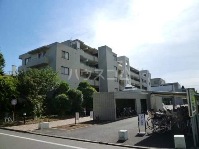 16/22 エントランス