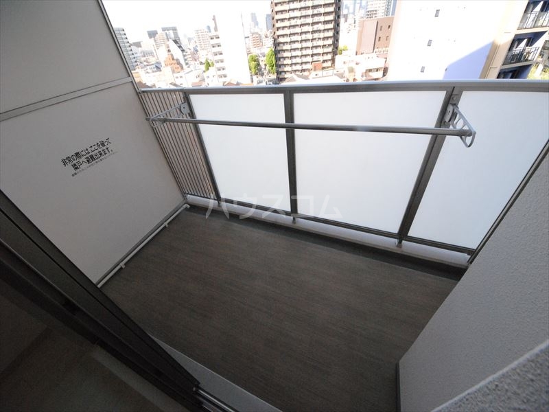 14/23 バルコニー