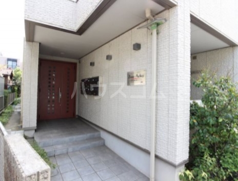 16/24 エントランス