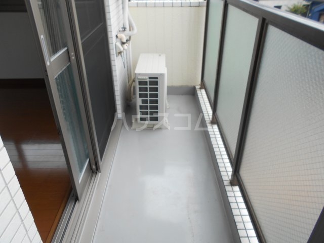 13/23 バルコニー