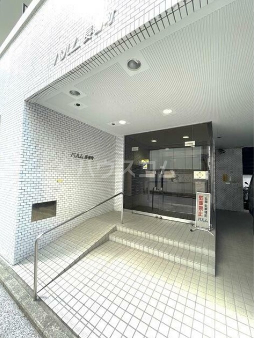 17/24 エントランス