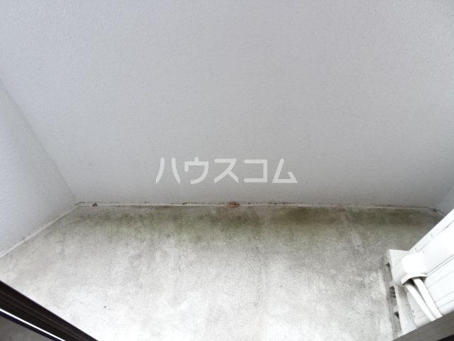 14/27 バルコニー