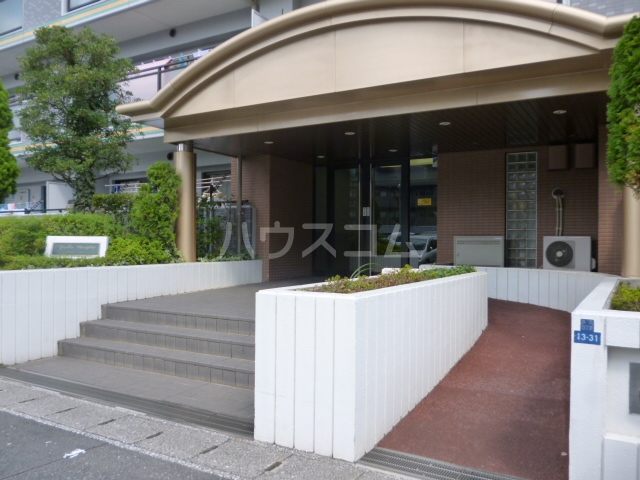 14/24 エントランス