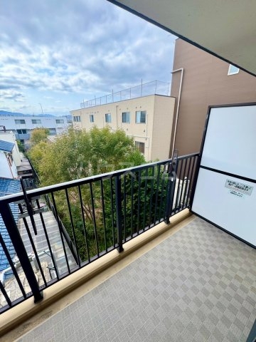 15/27 バルコニー