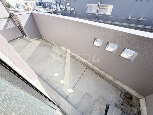 17/30 バルコニー