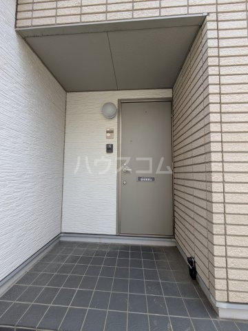 14/30 玄関