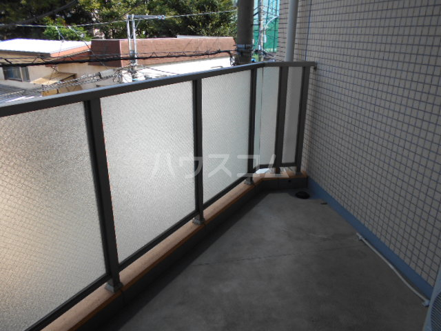 25/30 バルコニー