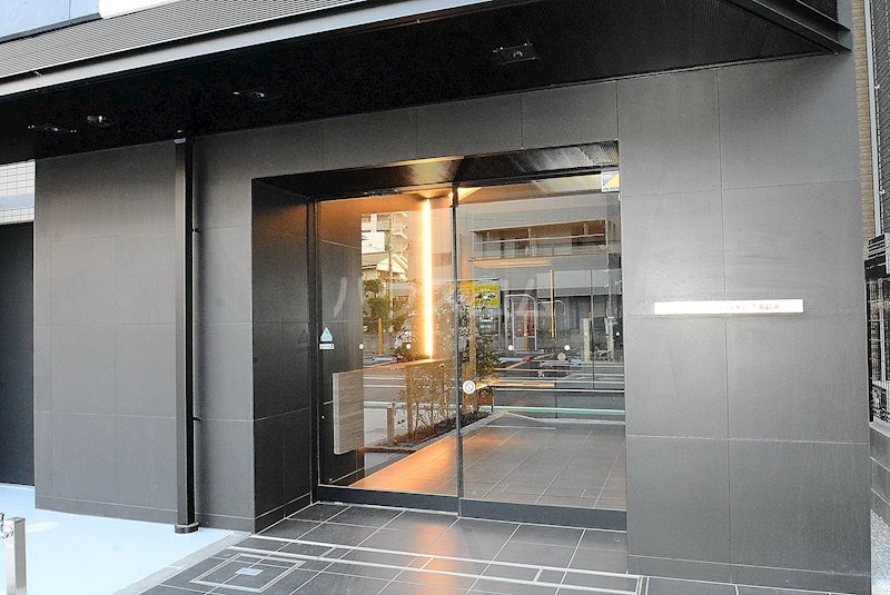 16/22 エントランス