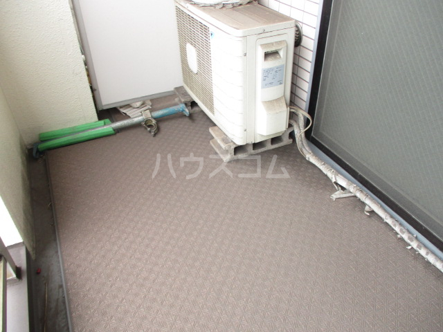 20/28 バルコニー