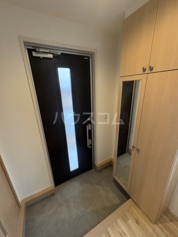 14/30 玄関
