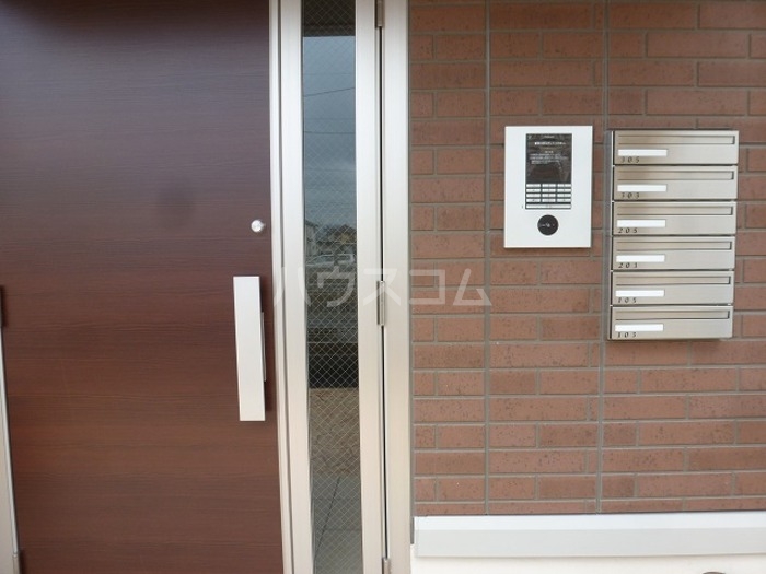 7/8 エントランス