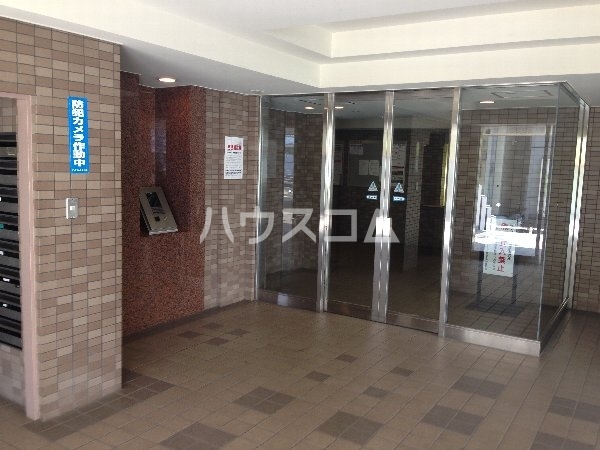 15/26 エントランス