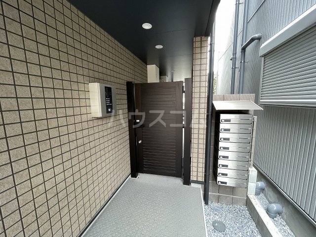 3/6 エントランス