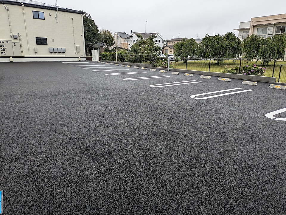 21/27 駐車場