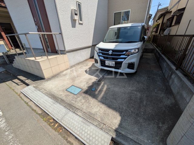 28/29 駐車場
