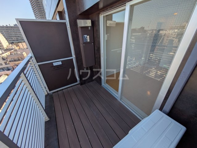 18/26 バルコニー