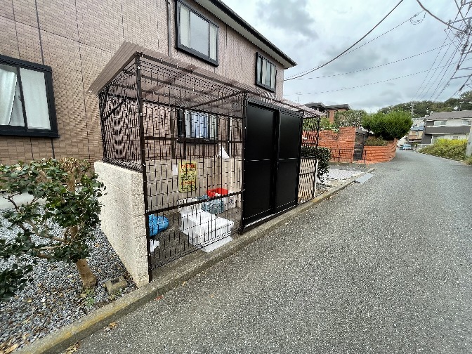 21/30 エントランス