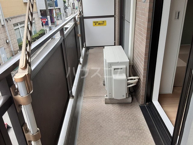 21/30 バルコニー