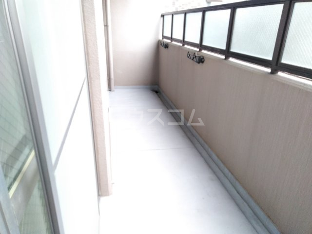 15/27 バルコニー