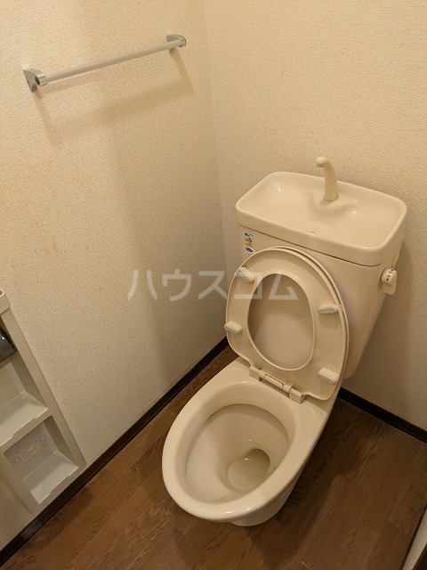 14/30 トイレ