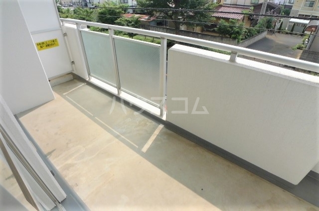 13/30 バルコニー