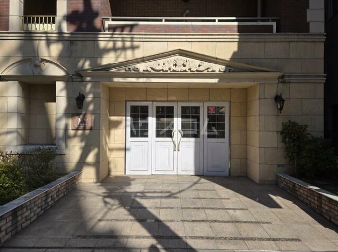 13/24 エントランス