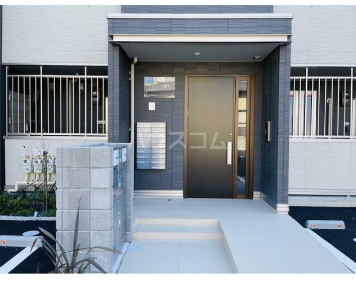 16/24 エントランス