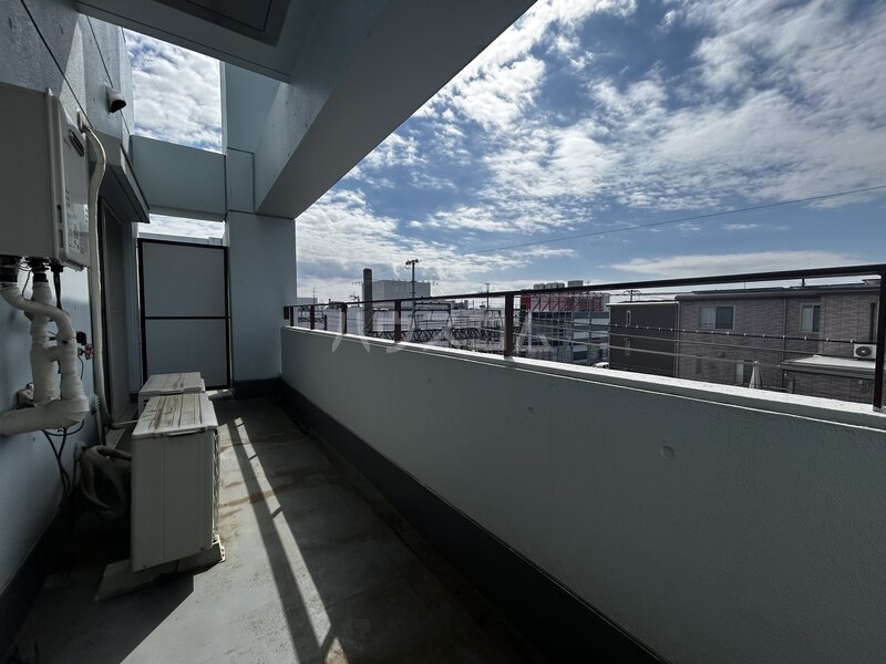 19/21 バルコニー