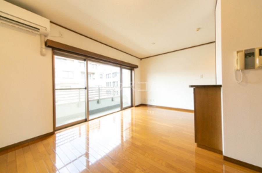 4/15 リビング/ダイニング