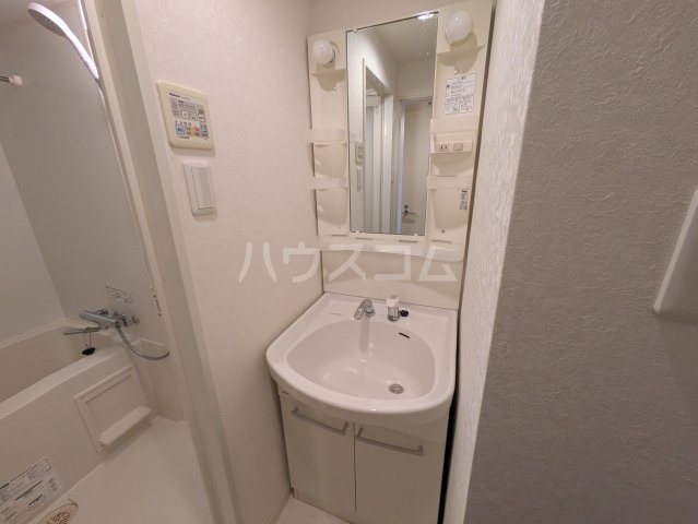 17/30 洗面