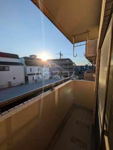 15/27 バルコニー