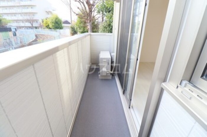 18/25 バルコニー