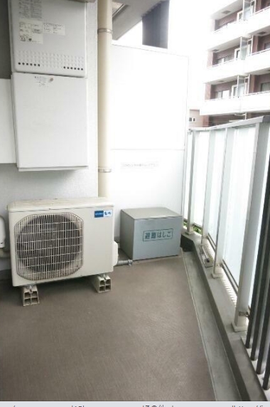 13/30 バルコニー