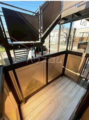 21/30 バルコニー