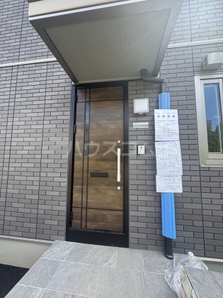 22/30 エントランス