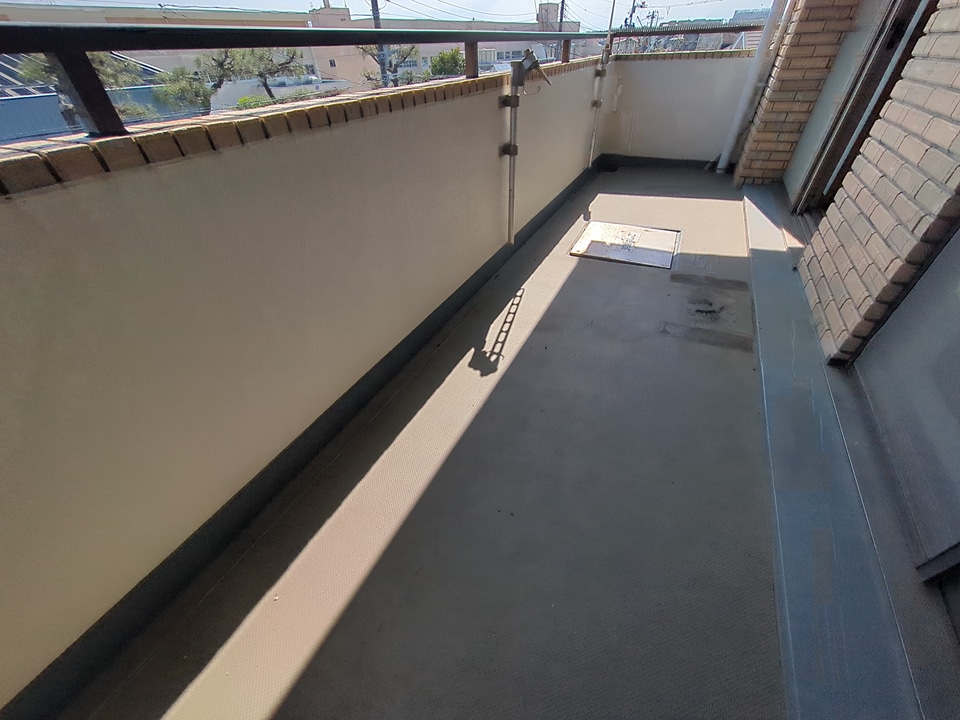 18/30 バルコニー