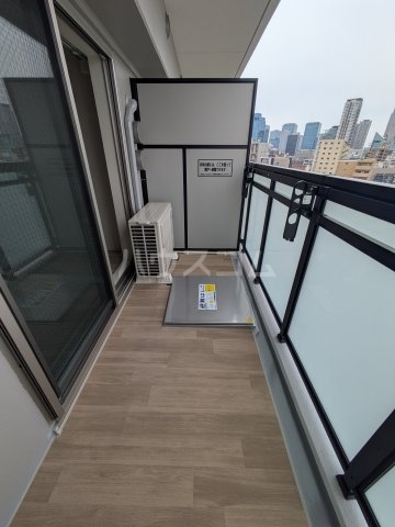 19/30 バルコニー