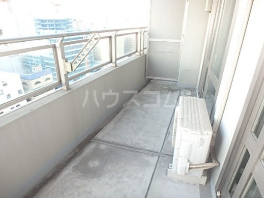 13/23 バルコニー