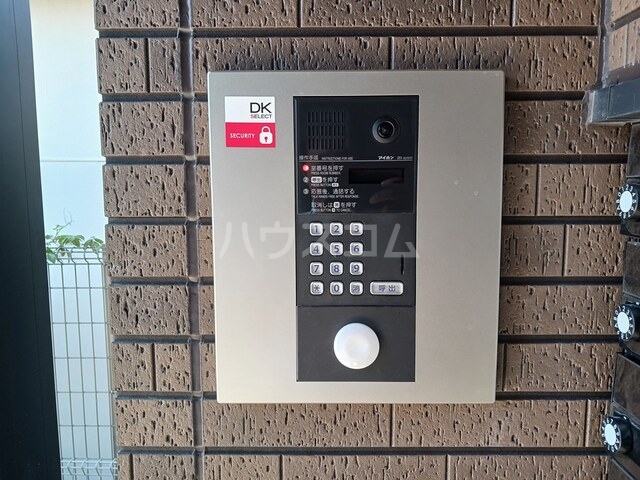 14/21 エントランス