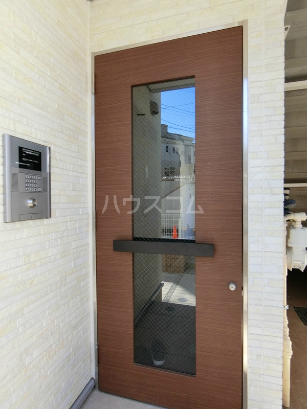 29/30 エントランス