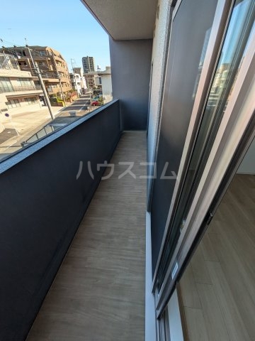 18/30 バルコニー